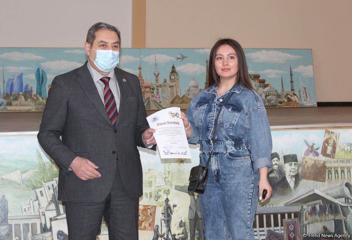 Odlar Yurdu Universitetində “Mən Qarabağam" layihəsi çərçivəsinə sərgi keçirilib (FOTO)