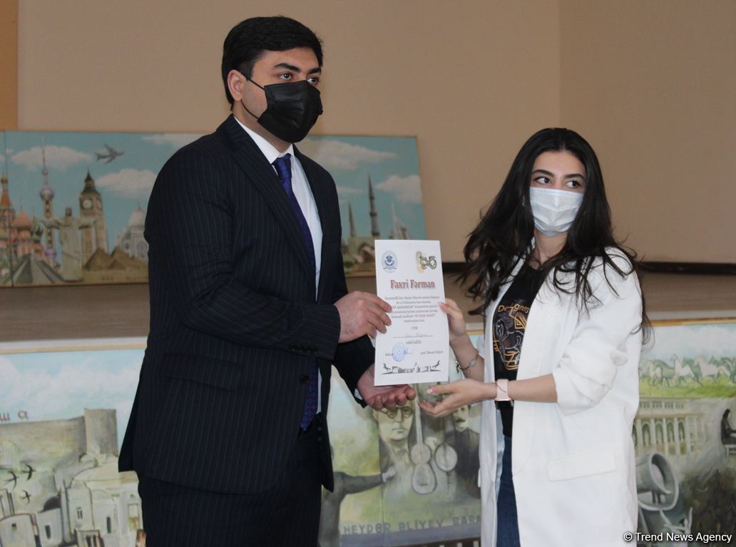 Odlar Yurdu Universitetində “Mən Qarabağam" layihəsi çərçivəsinə sərgi keçirilib (FOTO)