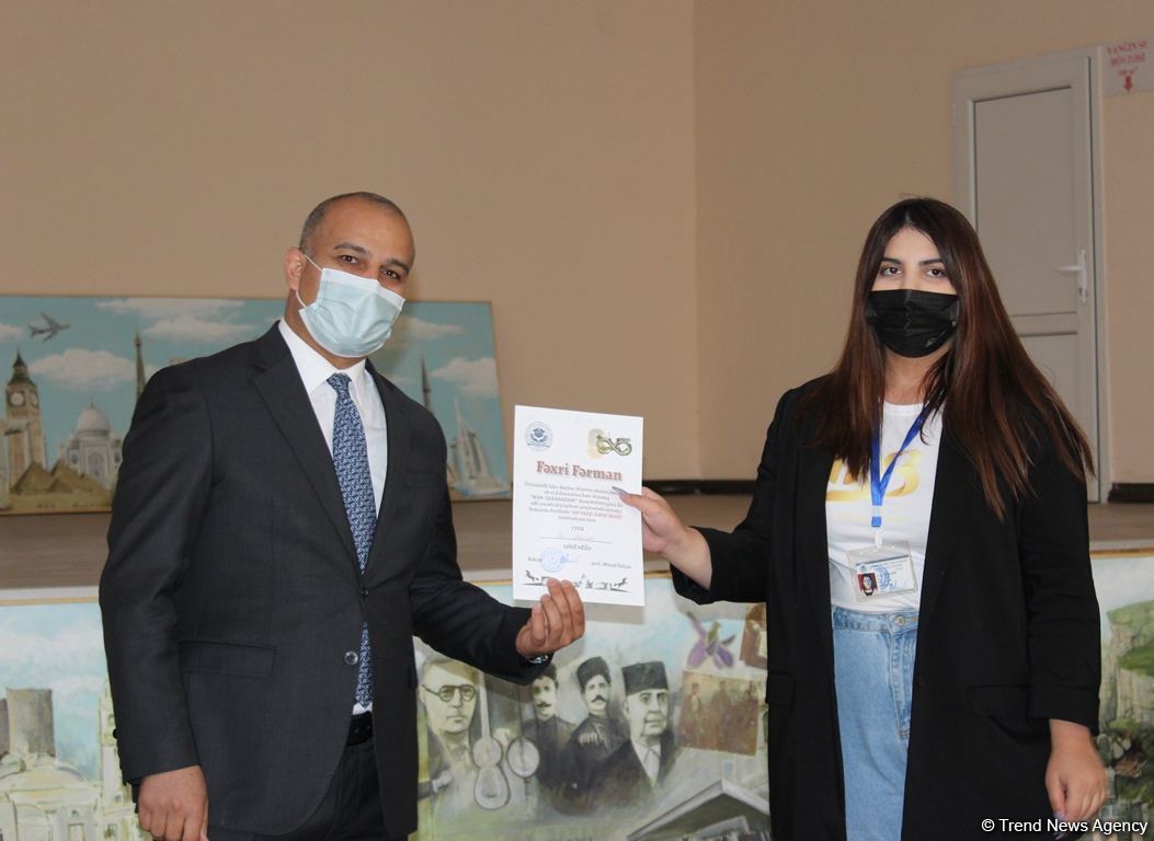 Odlar Yurdu Universitetində “Mən Qarabağam" layihəsi çərçivəsinə sərgi keçirilib (FOTO)