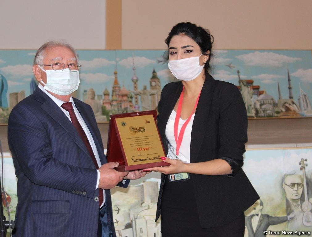 Odlar Yurdu Universitetində “Mən Qarabağam" layihəsi çərçivəsinə sərgi keçirilib (FOTO)