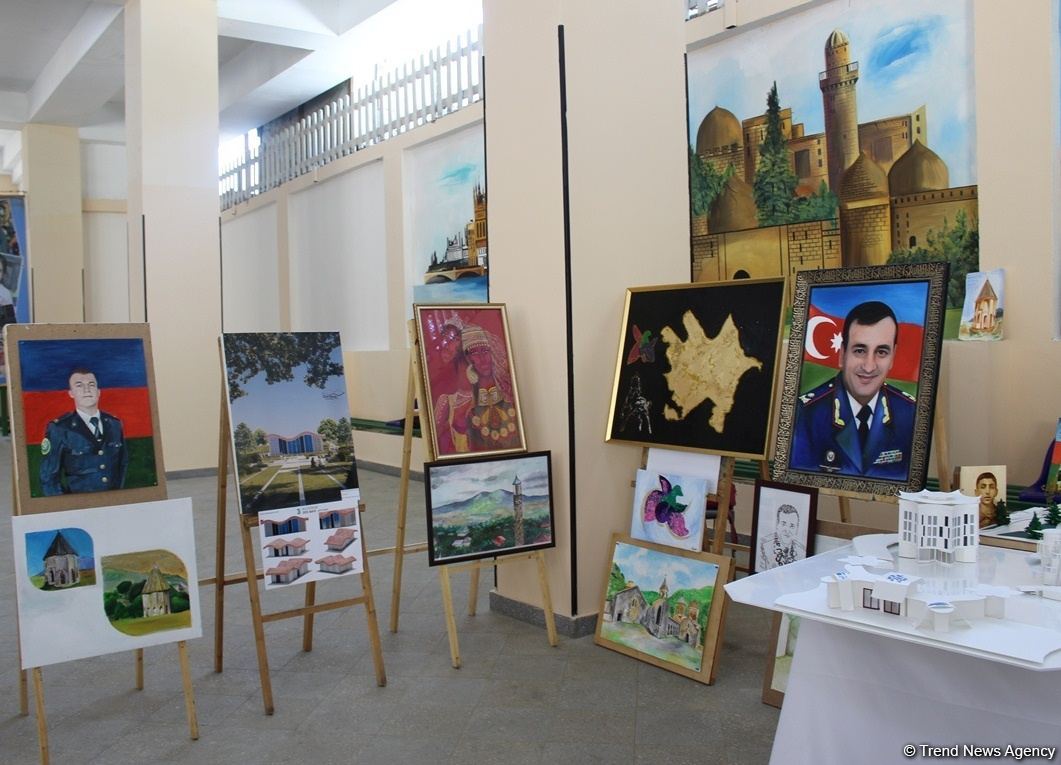 Odlar Yurdu Universitetində “Mən Qarabağam" layihəsi çərçivəsinə sərgi keçirilib (FOTO)