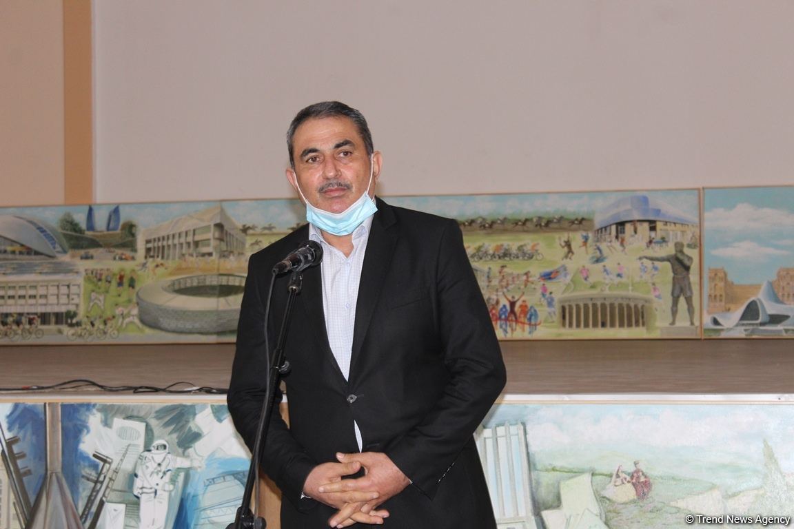 Odlar Yurdu Universitetində “Mən Qarabağam" layihəsi çərçivəsinə sərgi keçirilib (FOTO)