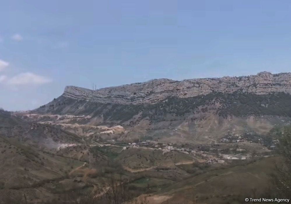 Xocalı soyqırımının ildönümü ilə bağlı Xankəndi və Əsgəran istiqamətində azan səsləndirilib (VİDEO)