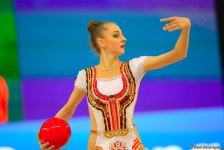 Bədii gimnastika üzrə Dünya Kubokunun birinci günündə maraqlı anlar (FOTO)