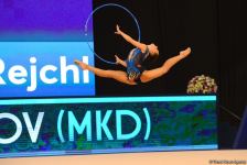 Bədii gimnastika üzrə Dünya Kubokunun birinci günündə maraqlı anlar (FOTO)