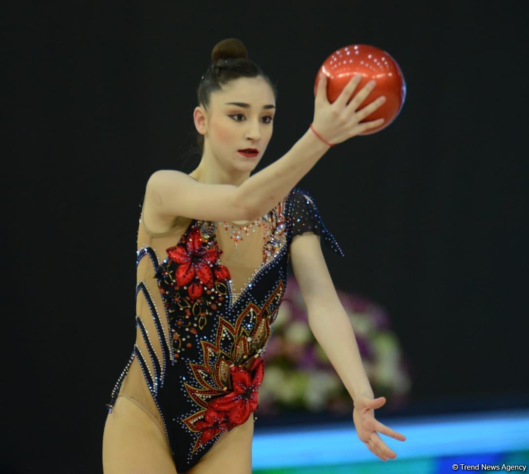 Milli Gimnastika Arenasında bədii gimnastika üzrə Dünya Kubokunun birinci günü başlayıb (FOTO) (ƏLAVƏ OLUNUB)