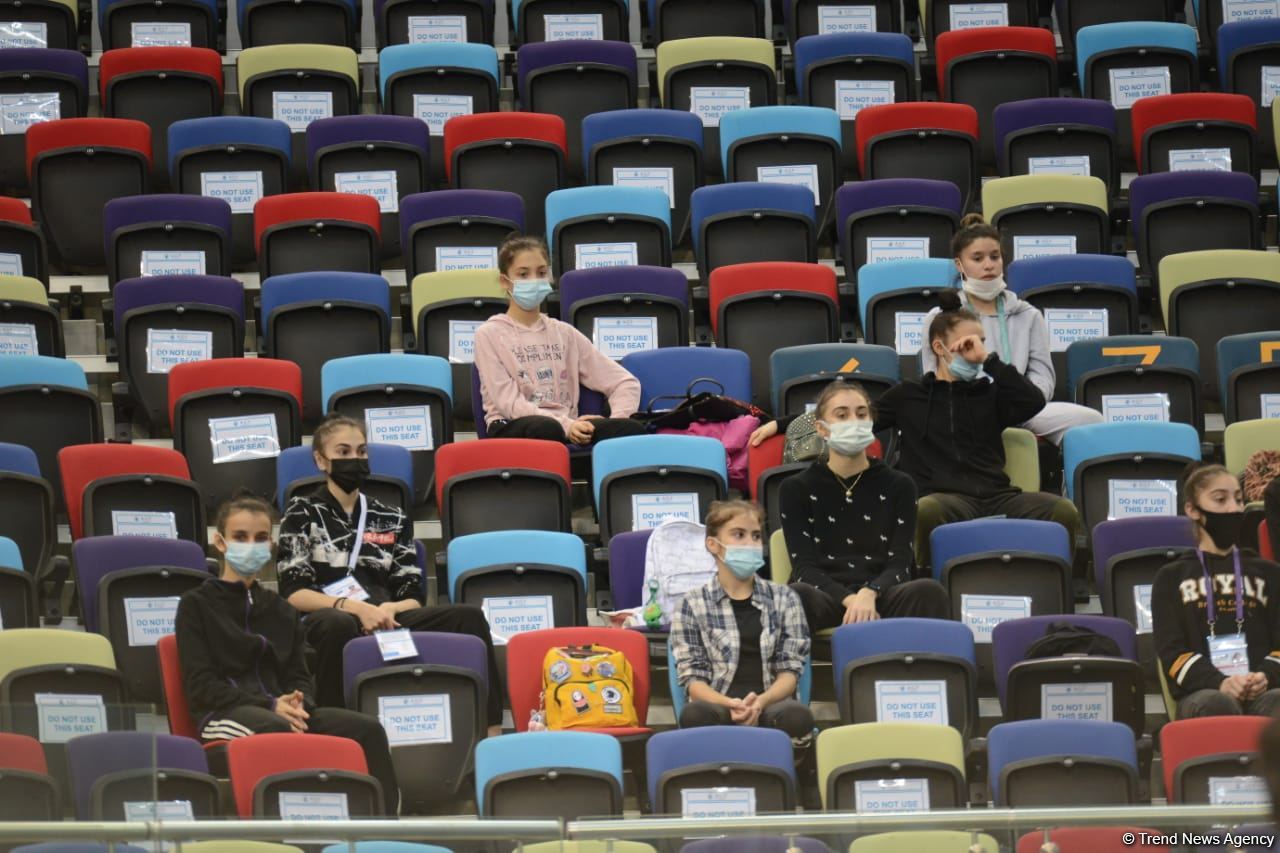 Milli Gimnastika Arenasında bədii gimnastika üzrə Dünya Kubokunun birinci günü başlayıb (FOTO) (ƏLAVƏ OLUNUB)