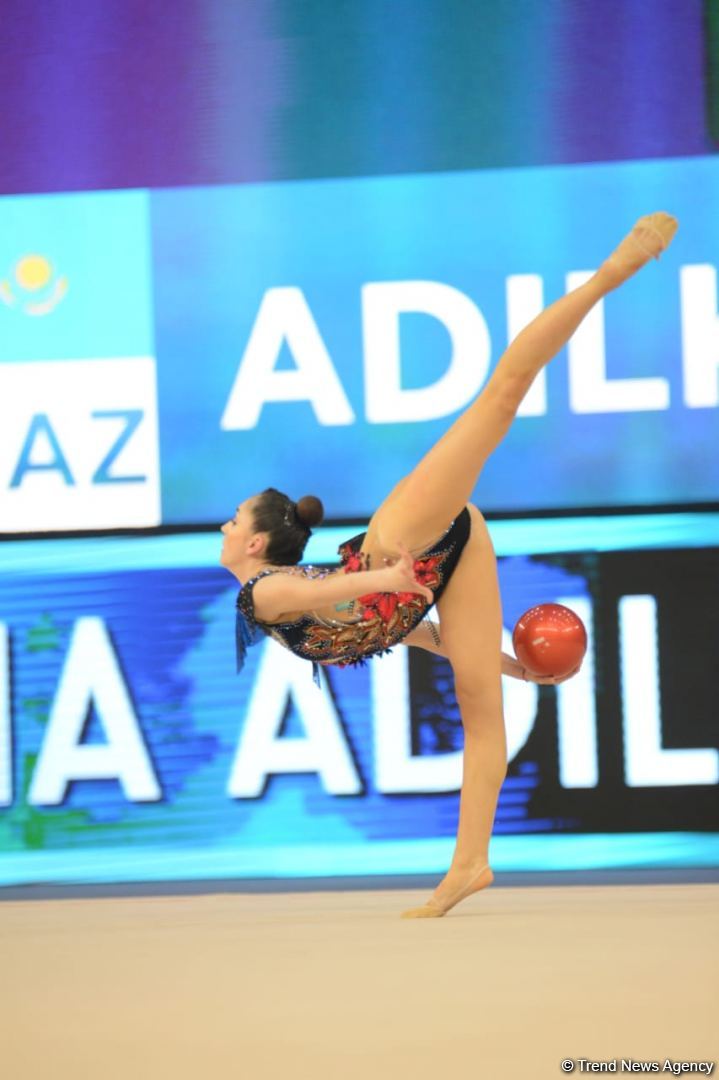 Milli Gimnastika Arenasında bədii gimnastika üzrə Dünya Kubokunun birinci günü başlayıb (FOTO) (ƏLAVƏ OLUNUB)