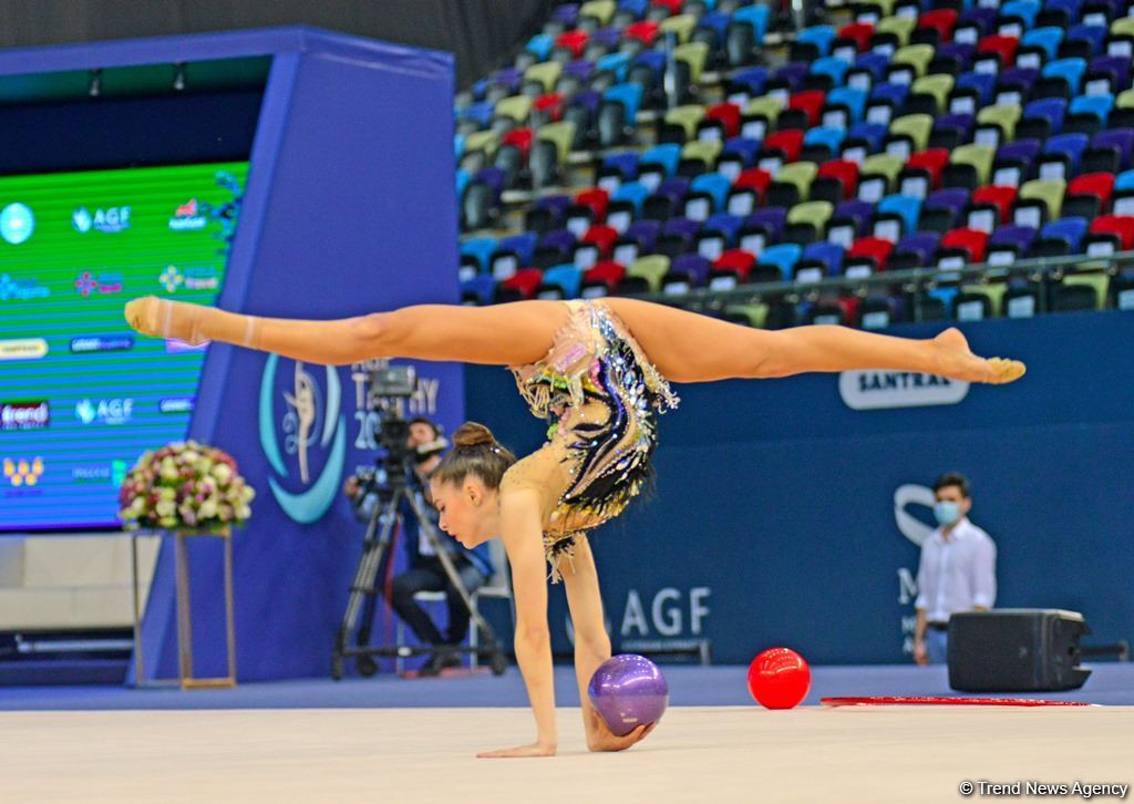 Milli Gimnastika Arenasında bədii gimnastika üzrə Dünya Kubokunun birinci günü başlayıb (FOTO) (ƏLAVƏ OLUNUB)