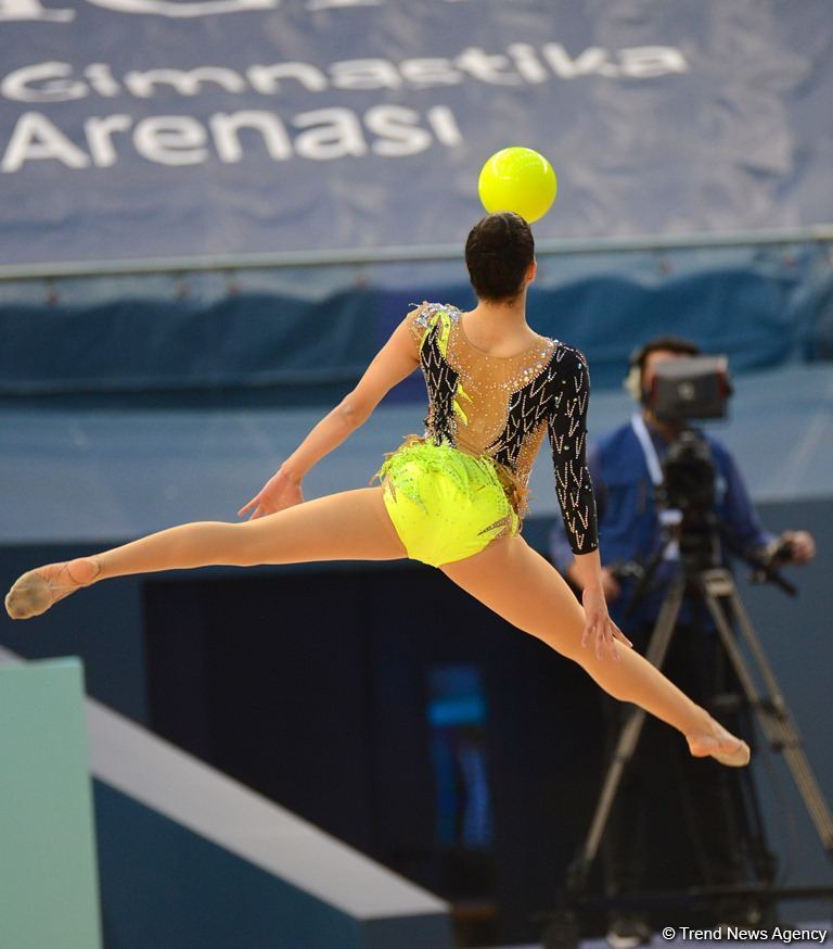 Milli Gimnastika Arenasında bədii gimnastika üzrə Dünya Kubokunun birinci günü başlayıb (FOTO) (ƏLAVƏ OLUNUB)