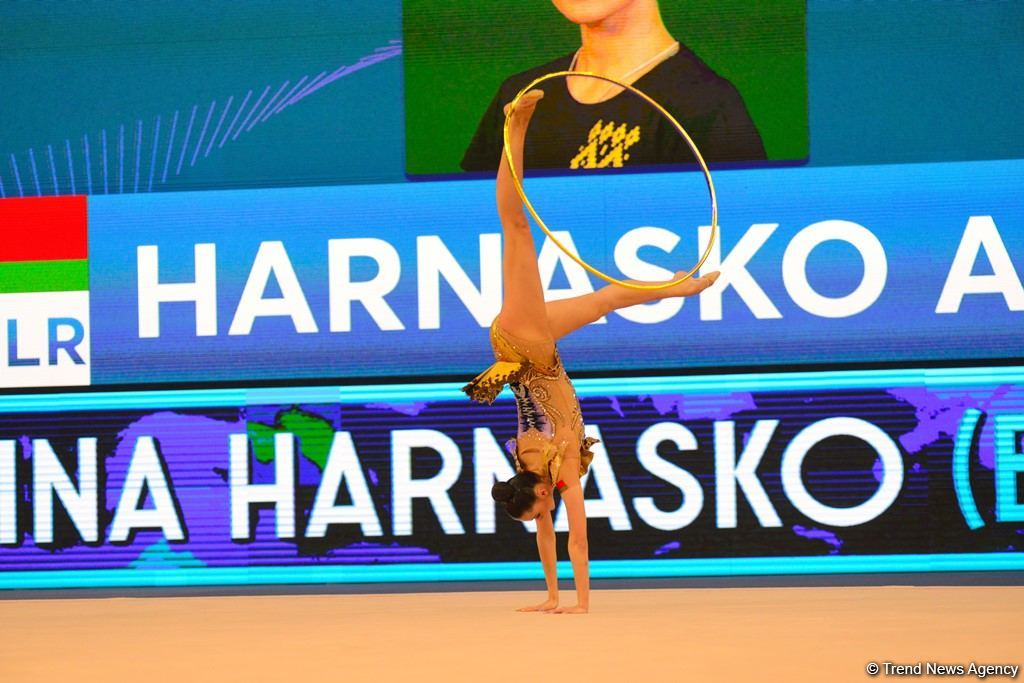 Bədii gimnastika üzrə Dünya Kubokunun birinci günündə maraqlı anlar (FOTO)