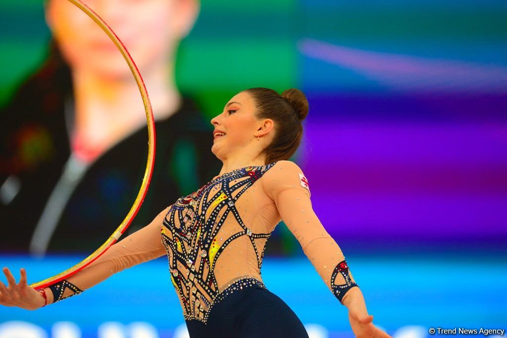 Bədii gimnastika üzrə Dünya Kubokunun birinci günündə maraqlı anlar (FOTO)