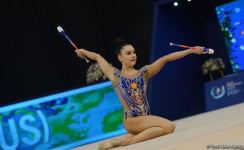Bədii gimnastika üzrə Dünya Kubokunun ikinci günündə maraqlı anlar (FOTO)