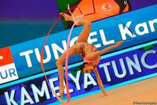 Bədii gimnastika üzrə Dünya Kubokunun ikinci günündə maraqlı anlar (FOTO)