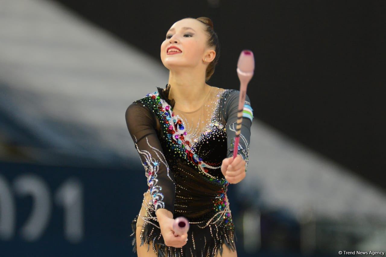 Milli Gimnastika Arenasında bədii gimnastika üzrə Dünya Kubokunun ikinci günü başlayıb (FOTO)
