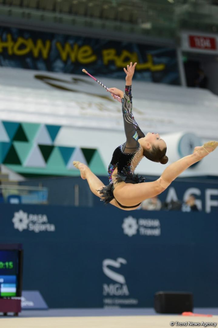 Milli Gimnastika Arenasında bədii gimnastika üzrə Dünya Kubokunun ikinci günü başlayıb (FOTO)