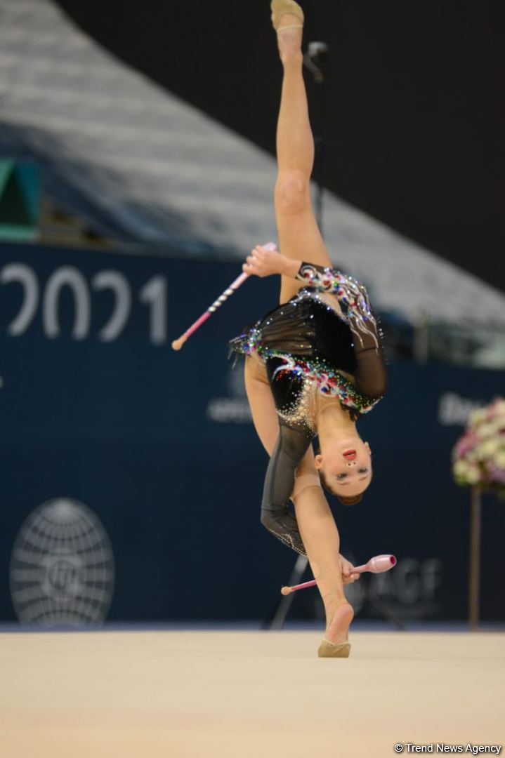 Milli Gimnastika Arenasında bədii gimnastika üzrə Dünya Kubokunun ikinci günü başlayıb (FOTO)