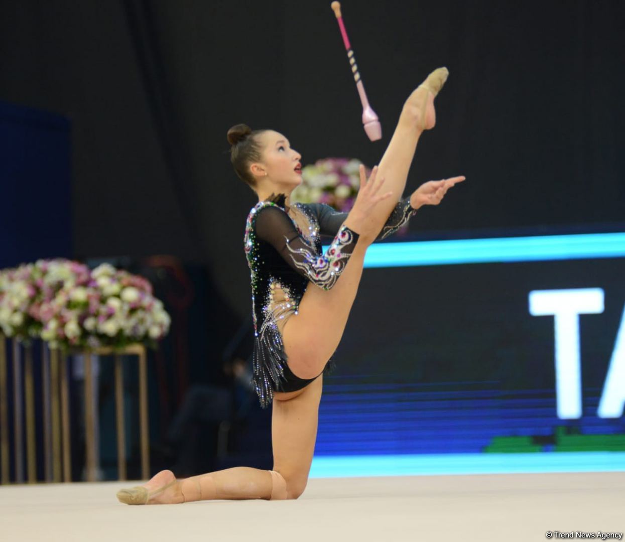 Milli Gimnastika Arenasında bədii gimnastika üzrə Dünya Kubokunun ikinci günü başlayıb (FOTO)