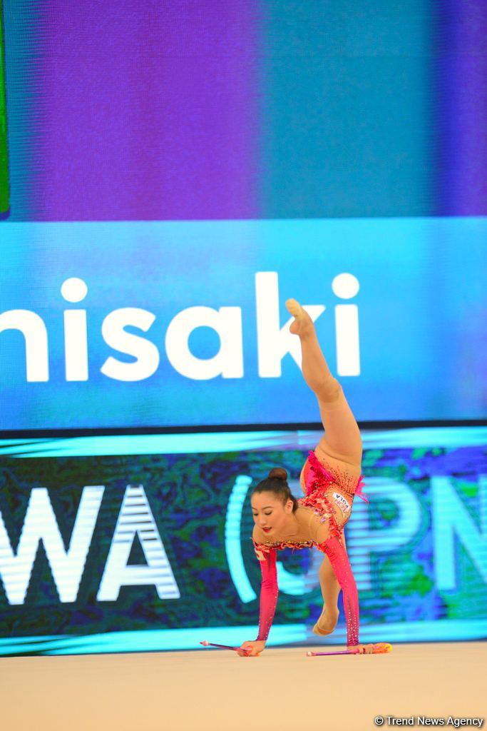 Bədii gimnastika üzrə Dünya Kubokunun ikinci günündə maraqlı anlar (FOTO)
