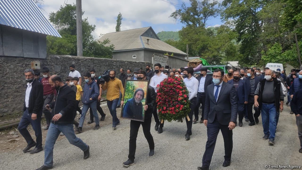 Xalq Şairi Musa Yaqub dəfn edilib (FOTO)