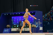Bədii gimnastika üzrə Dünya Kubokunun üçüncü günündə maraqlı anlar (FOTO)