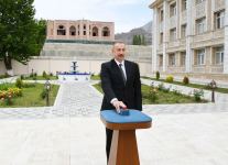 Prezident İlham Əliyev Ordubadın su və kanalizasiya sistemlərinin yenidən qurulması layihəsinin açılışında iştirak edib (FOTO) (YENİLƏNİB-2)