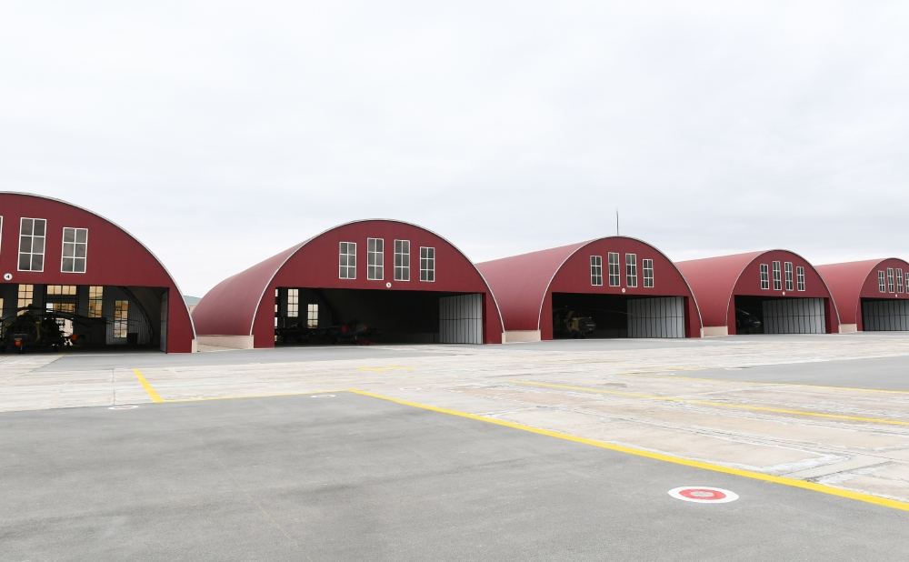 Prezident İlham Əliyev Əlahiddə Ümumqoşun Ordunun hərbi aerodromunun açılışında iştirak edib (FOTO) (YENİLƏNİB)