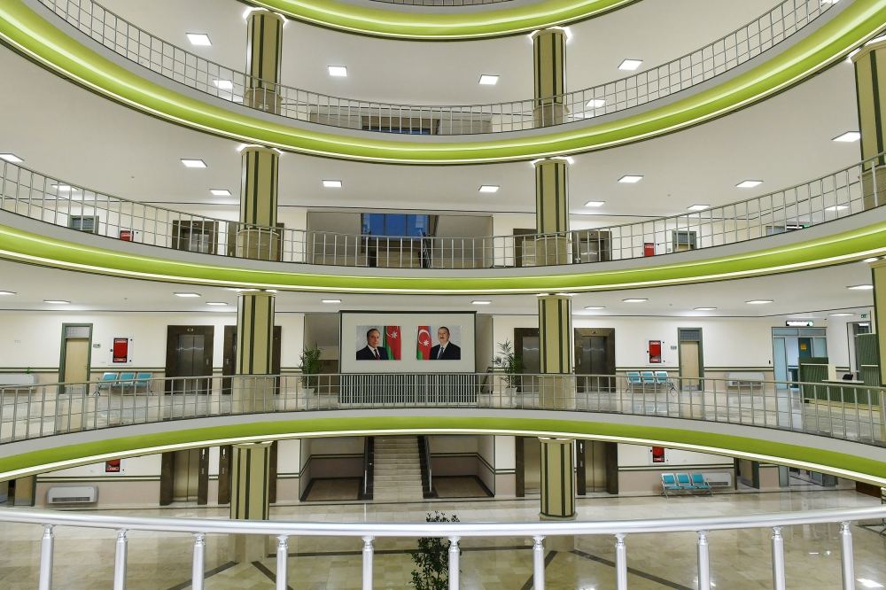 Prezident İlham Əliyev Naxçıvan Qarnizonu Mərkəzi Hospitalının açılışında iştirak edib (FOTO) (YENİLƏNİB)