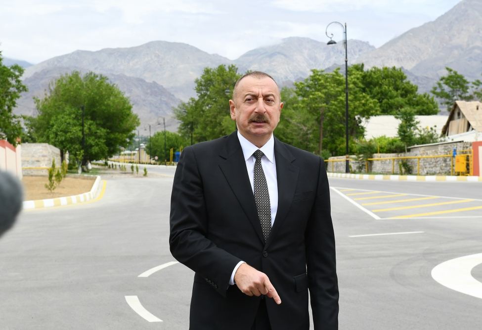 Prezident İlham Əliyev Azərbaycan Televiziyasına müsahibə verib (YENİLƏNİB) (FOTO/VİDEO)
