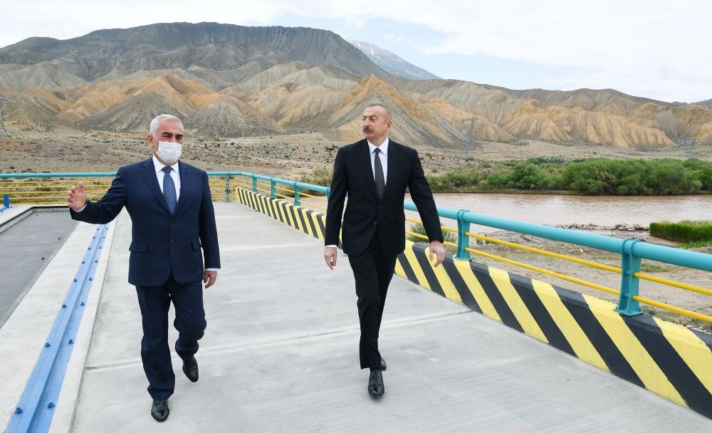 Prezident İlham Əliyev Ordubad Su Elektrik Stansiyasının tikintisi ilə tanış olub (FOTO) (YENİLƏNİB)