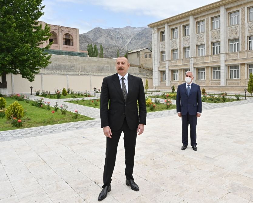 Prezident İlham Əliyev Ordubadın su və kanalizasiya sistemlərinin yenidən qurulması layihəsinin açılışında iştirak edib (FOTO) (YENİLƏNİB-2)
