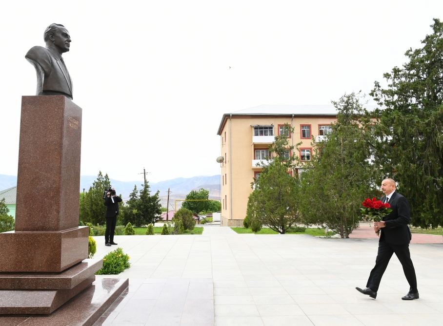 Prezident İlham Əliyev Ordubadın su və kanalizasiya sistemlərinin yenidən qurulması layihəsinin açılışında iştirak edib (FOTO) (YENİLƏNİB-2)