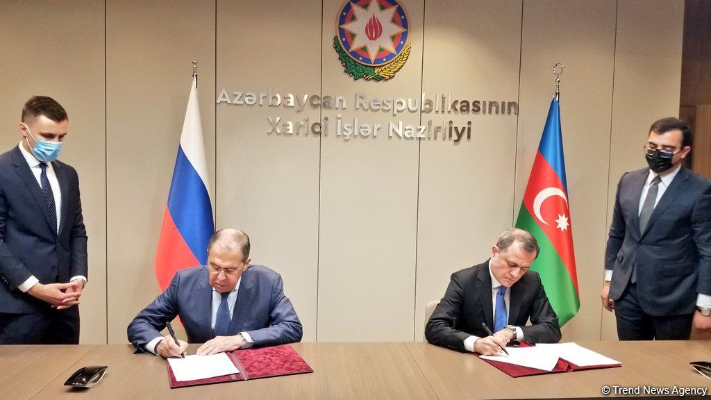 Azərbaycan və Rusiya XİN arasında 2021-2022-ci illər üçün məsləhətləşmələr Planı imzalanıb (FOTO) (ƏLAVƏ OLUNUB)