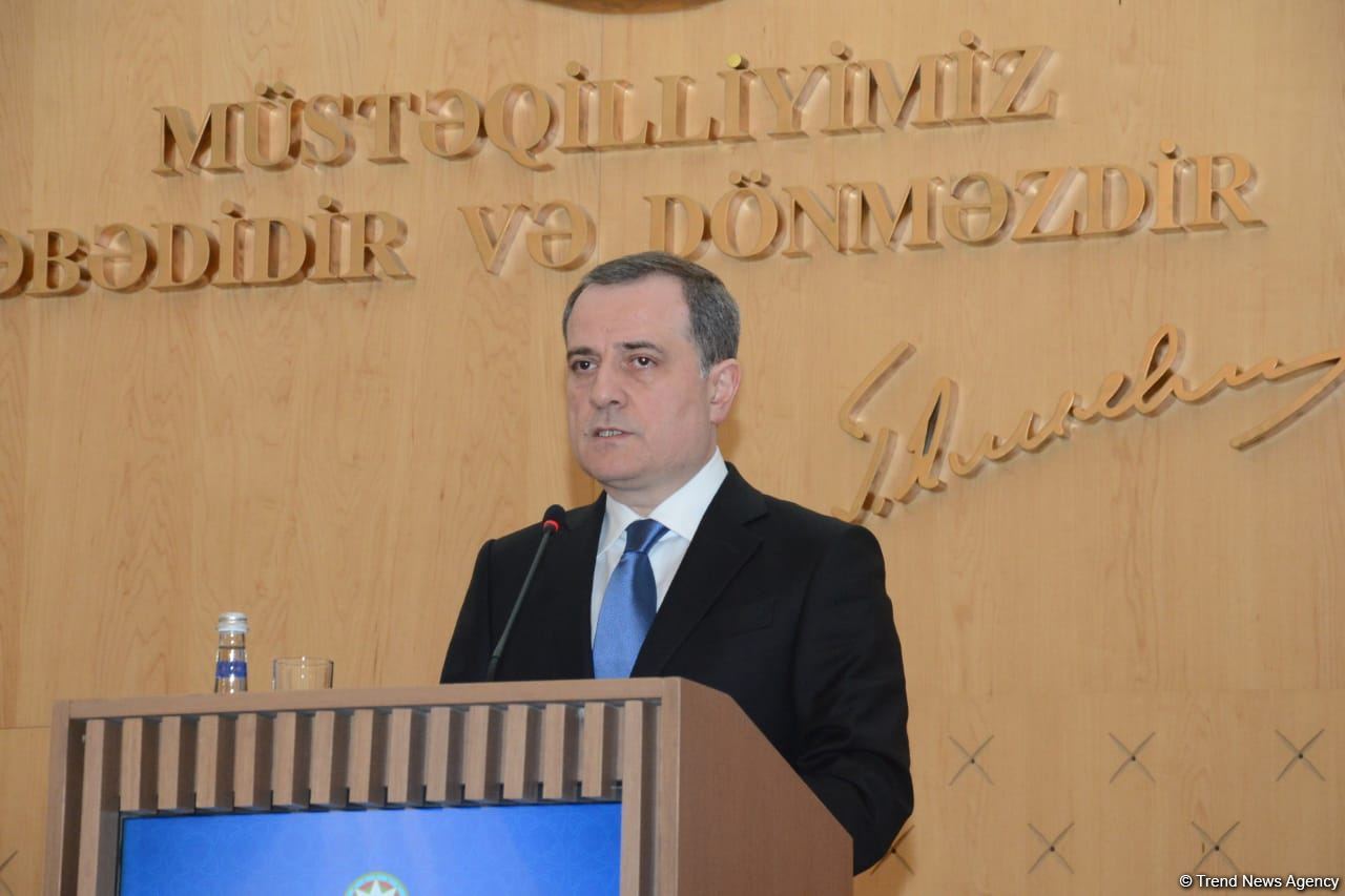 Azərbaycan üçtərəfli bəyanat çərçivəsində öz öhdəliklərinə məsuliyyətlə yanaşır - Nazir
