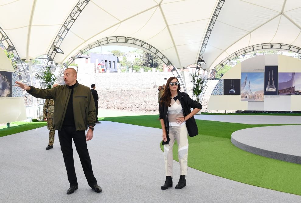 Prezident İlham Əliyev: Şuşa şəhərində vaxtilə 17 məscid olub və mənfur düşmən onların hamısını dağıdıb