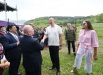 Prezident İlham Əliyev və birinci xanım Mehriban Əliyeva Şuşada “Xarıbülbül” musiqi festivalının qala-konsertində iştirak ediblər (FOTO/VİDEO) (YENİLƏNİB)
