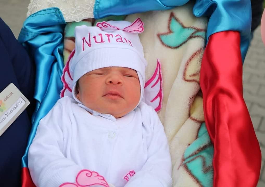 Daha 3 şəhidin yeni doğulan övladına hesab açılacaq (FOTO)