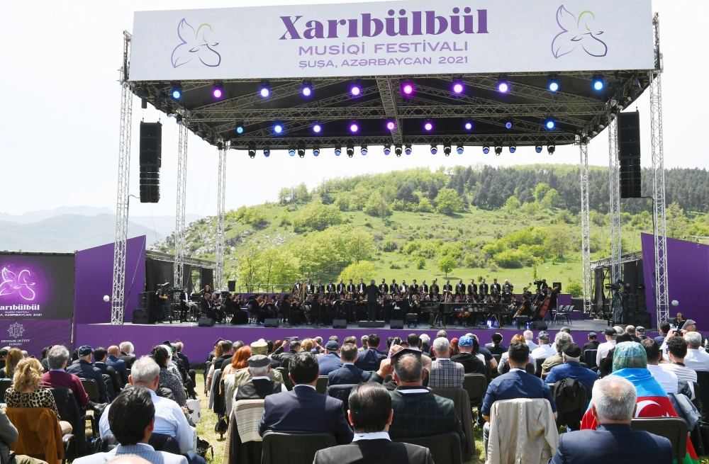 “Xarıbülbül”ün qayıdışı və Şuşadan dünyaya verilən mesajlar (FOTO)