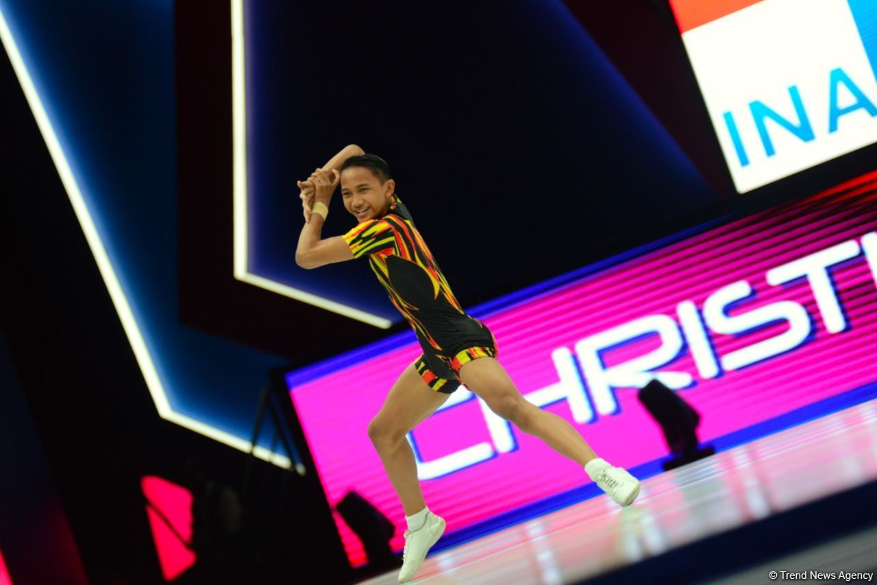 Aerobika gimnastikası üzrə Dünya Yaş Qrupları Yarışlarının birinci günündən maraqlı anlar (FOTO)