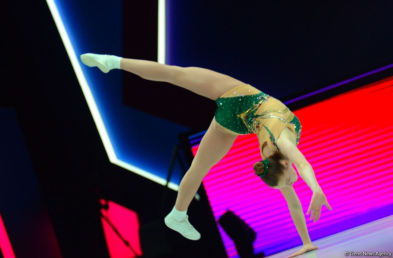 Aerobika gimnastikası üzrə Dünya Yaş Qrupları Yarışlarının birinci günündən maraqlı anlar (FOTO)