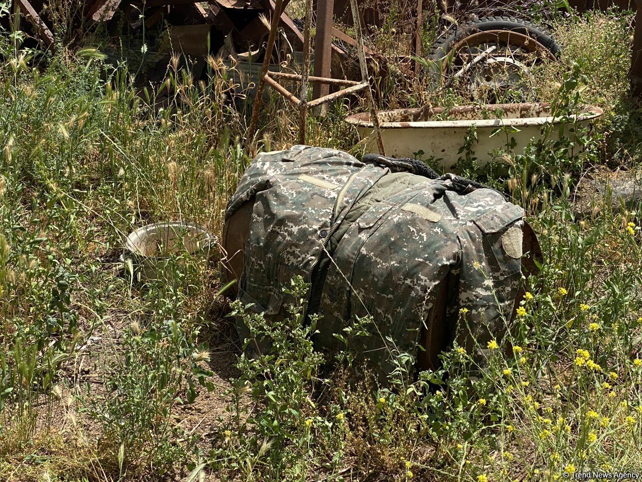 ABŞ-ın “Xəzər Siyasət Mərkəzi”nin nümayəndə heyəti Ağdamda erməni vandalizminə şahidlik edib (FOTO/VİDEO)