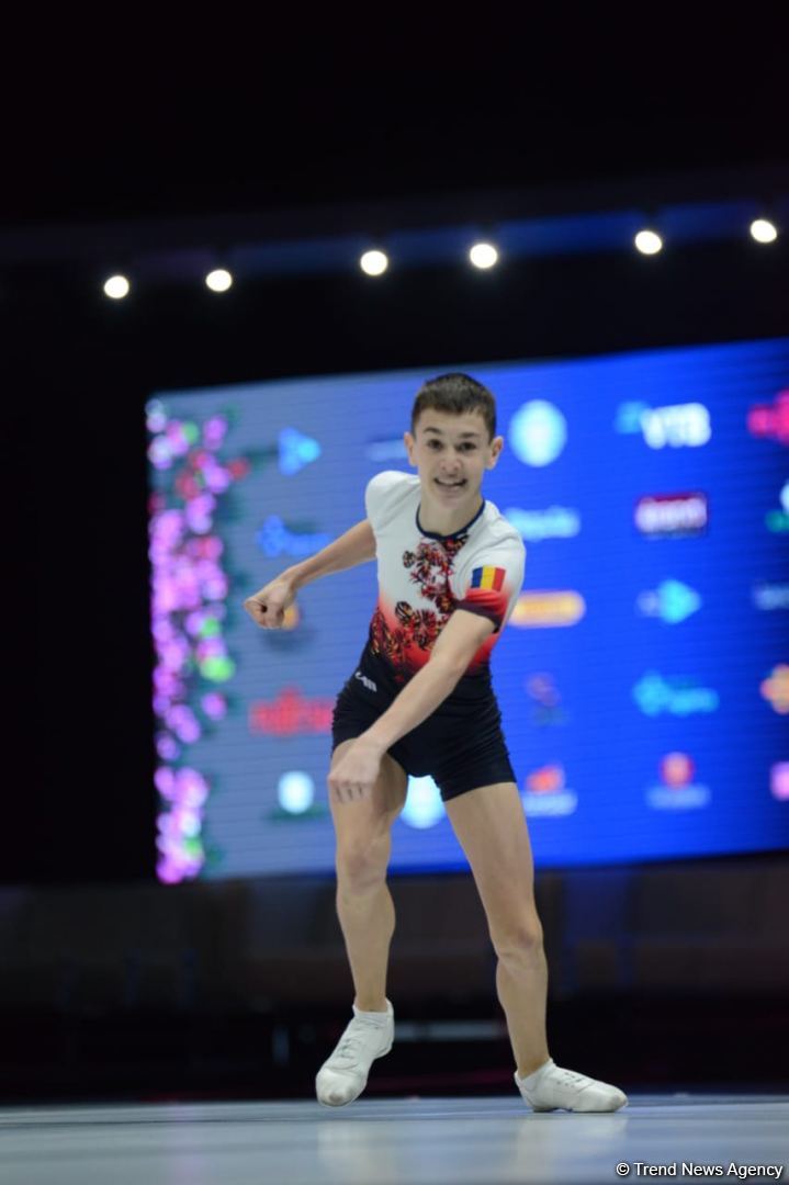 Bakıda aerobika gimnastikası üzrə Dünya Yaş Qrupları Yarışlarının ikinci günü başlayıb (FOTO)