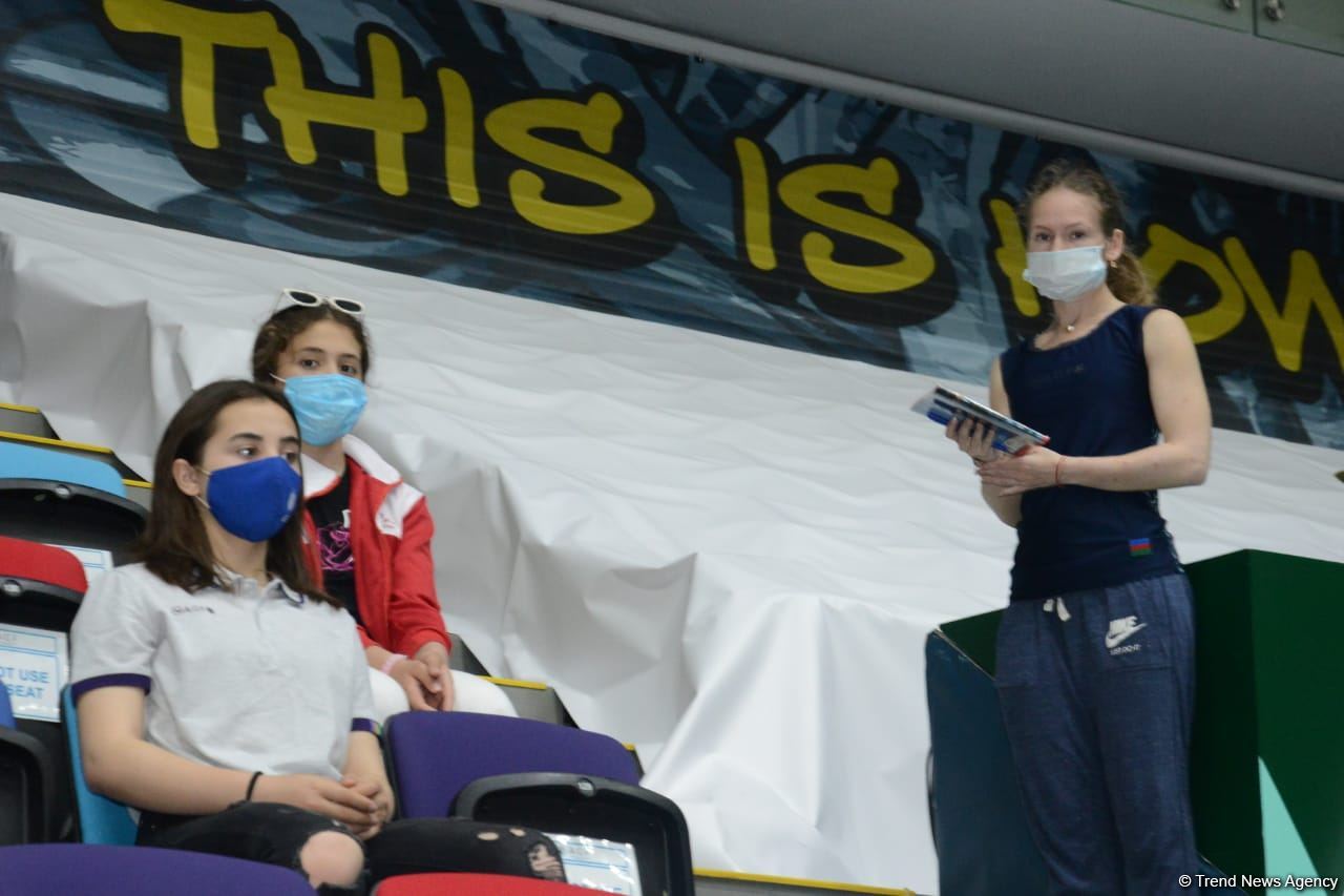 Bakıda gimnastların dünya və Avropa çempionu Vladislav Osknerlə görüşü keçirilib (FOTO)