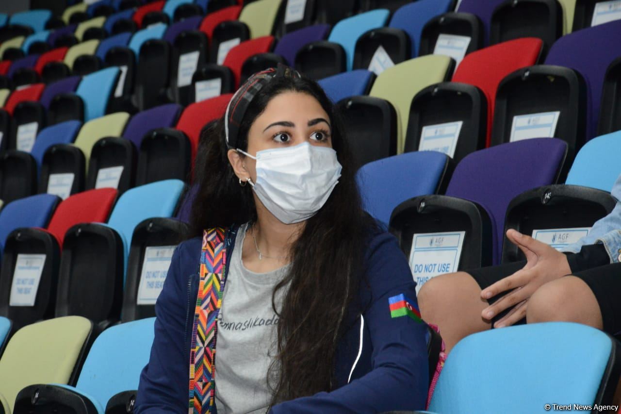 Bakıda gimnastların dünya və Avropa çempionu Vladislav Osknerlə görüşü keçirilib (FOTO)