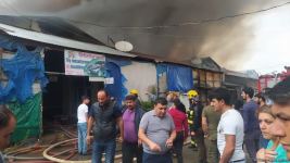 Bərdə bazarındakı yanğın söndürülüb (FOTO/VİDEO) (ƏLAVƏ OLUNUB)