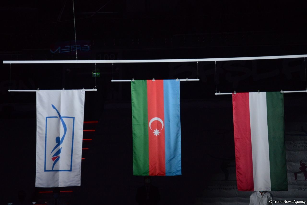 Aerobika gimnastikası üzrə dünya çempionatında qrup hərəkətlərində və aerodans proqramında qaliblər mükafatlandırılıb (FOTO)
