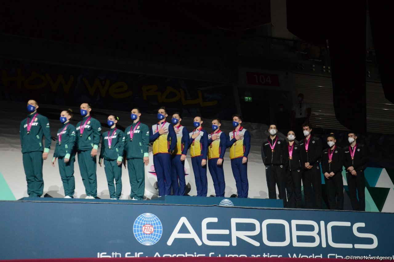 Aerobika gimnastikası üzrə dünya çempionatında qrup hərəkətlərində və aerodans proqramında qaliblər mükafatlandırılıb (FOTO)
