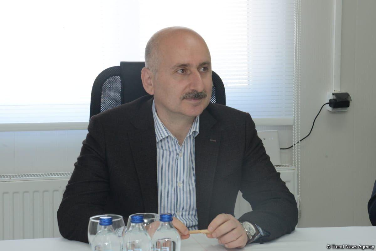 Azərbaycan və Türkiyə nəqliyyat nazirləri Əhmədbəyli-Horadiz-Mincivan-Ağbənd avtomobil yolu layihəsi ilə tanış olub (FOTO)