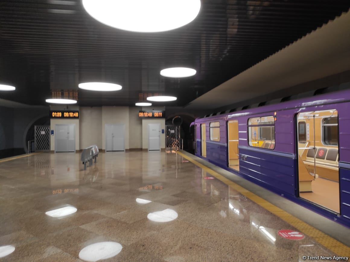 7 aydan sonra fəaliyyətə başlayan Bakı metrosu (FOTO)