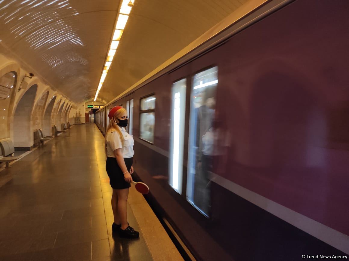 7 aydan sonra fəaliyyətə başlayan Bakı metrosu (FOTO)